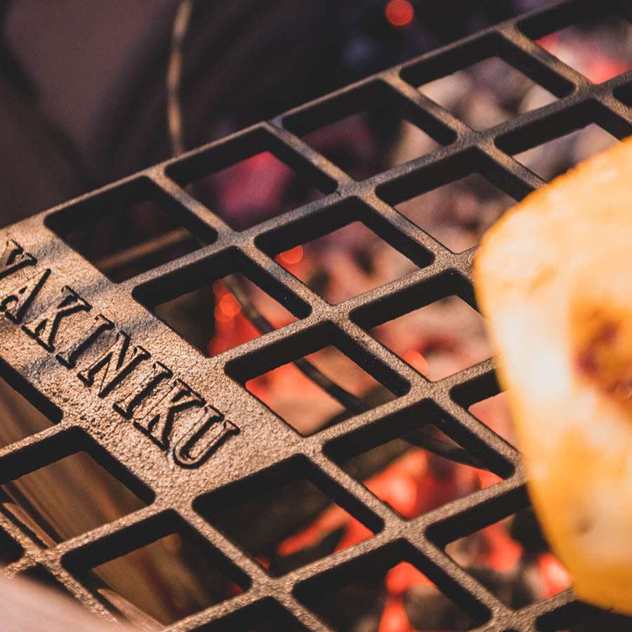 YAKINIKU Halve maan gietijzeren rooster | LARGE